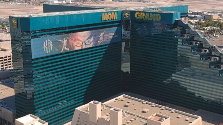 Last-minute Las Vegas tourists face hurdles for MGM hotel bookings amid cyber breach